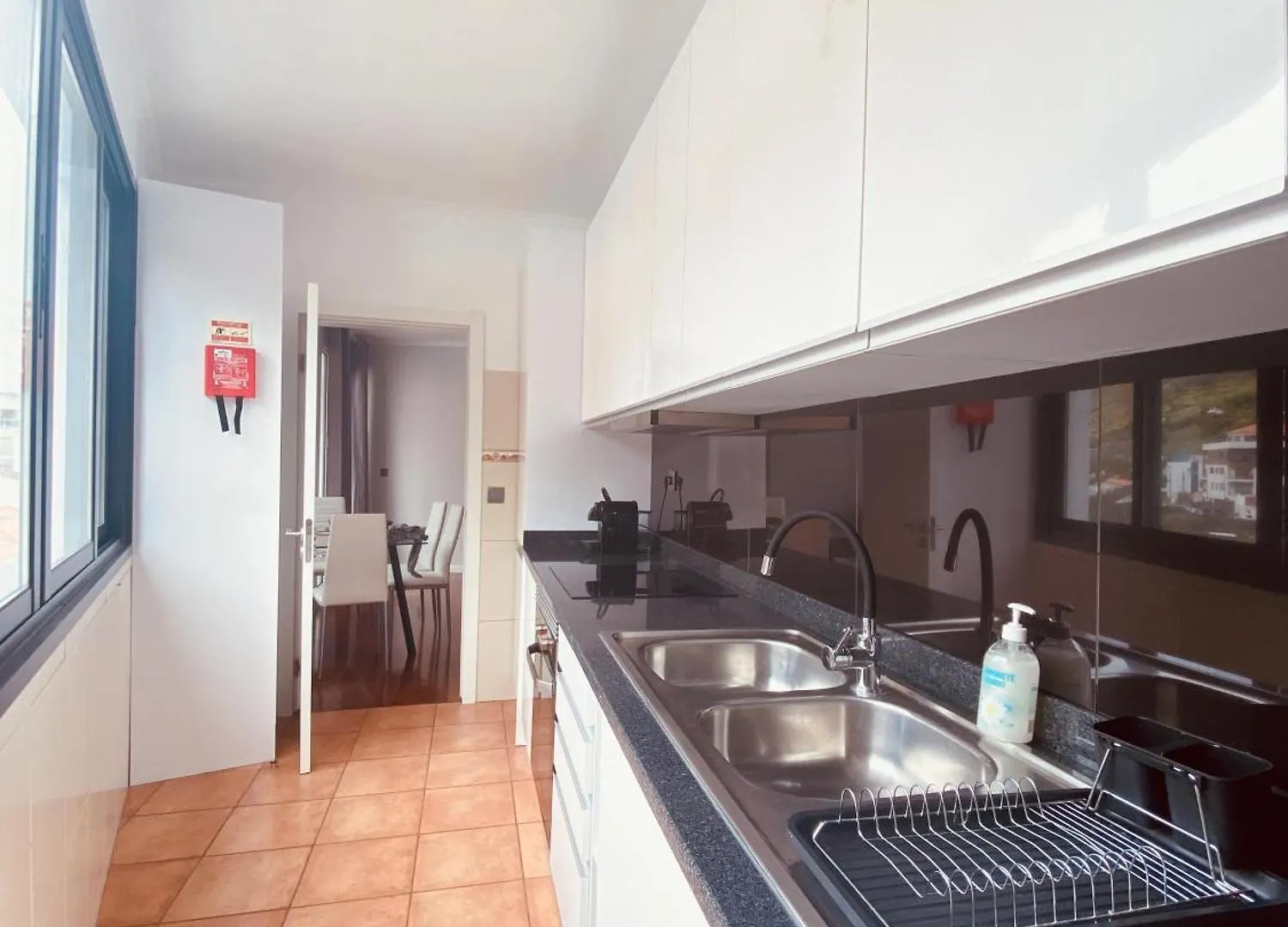 Village Square Coastal Apartment 3G Machico